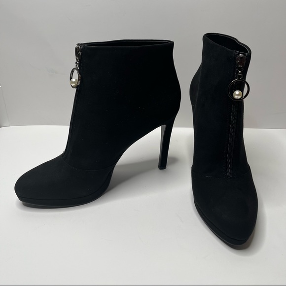NWB Nine West Black Suede Booties | Heeled Boots - Picture 2 of 9